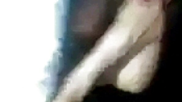 સુંદર, આબોની બેબ તેના એચડી સેકસી વીડિયો મિત્રને અશ્લીલ કરી રહી છે